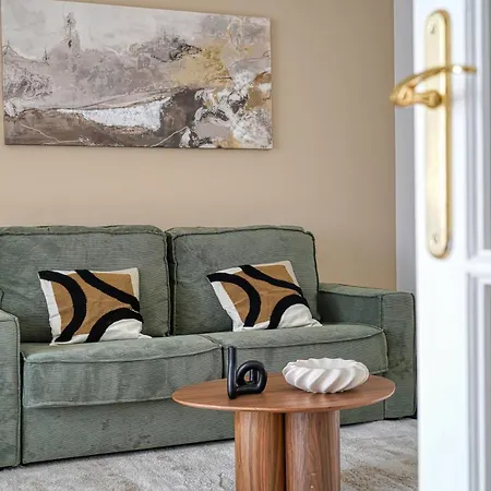 Le Plenitude - Aux Portes De Paris - 347b